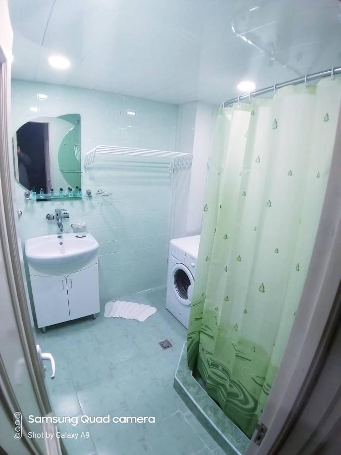 A&X Hostel And Tours エレバン エクステリア 写真